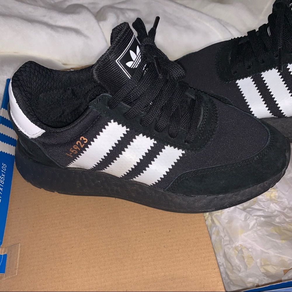 Adidas I-5923 Sneakers